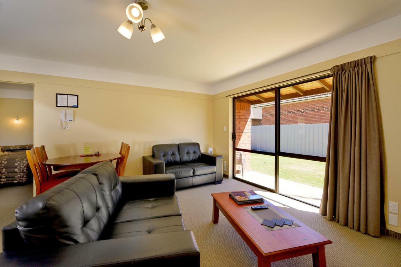 Mosgiel Regency Motel Buitenkant foto